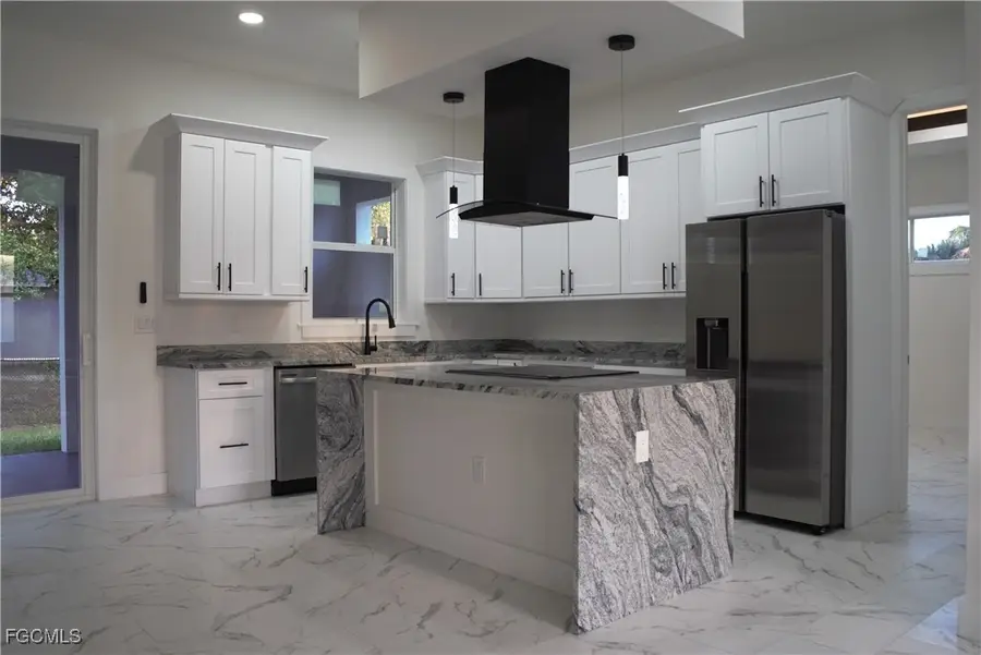 6050 Moss Circle N, Labelle, FL 33935 - Image #3