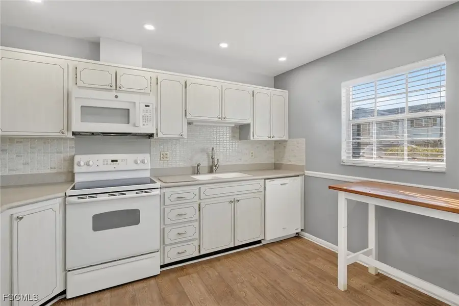 8740 Lueck Lane N #1, Fort Myers, FL 33919 - Image #2