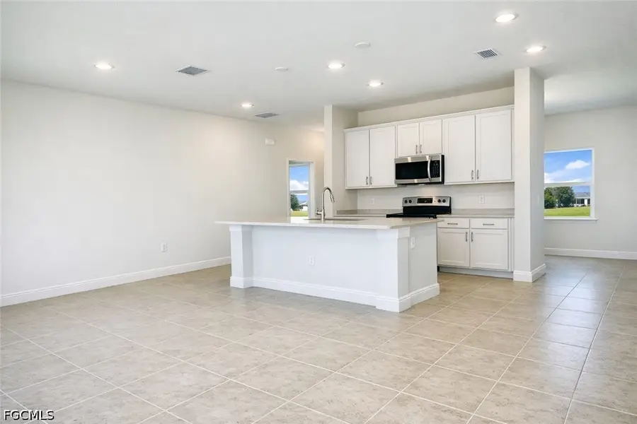 106 SW 21st Place, Cape Coral, FL 33991 - #3