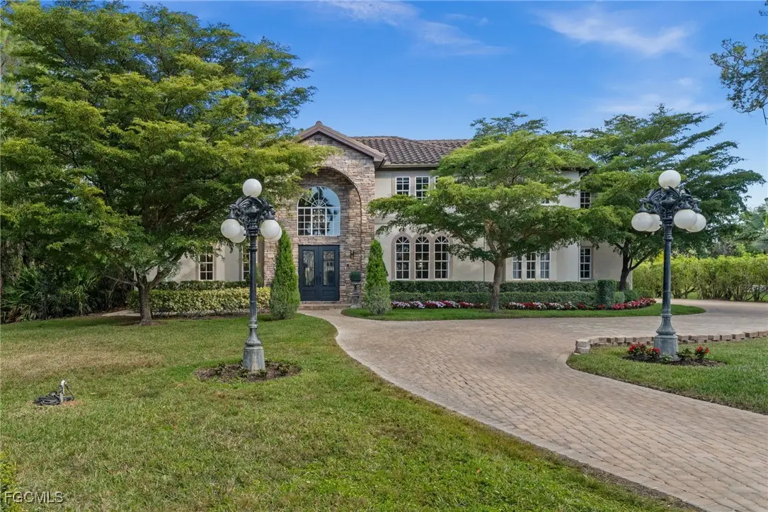 9250 The Lane, Naples, FL 34109 - Image #1