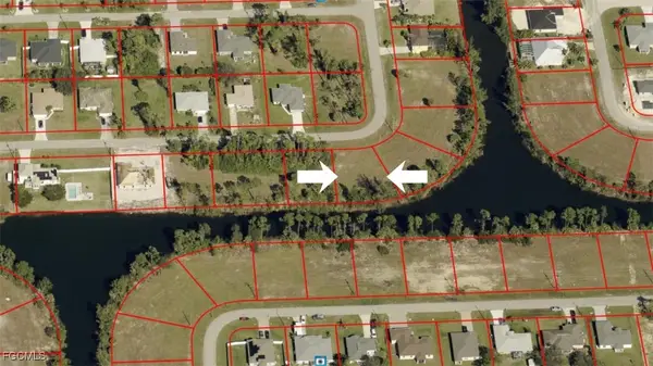 2038 NE 33rd Lane, Cape Coral, FL 33909