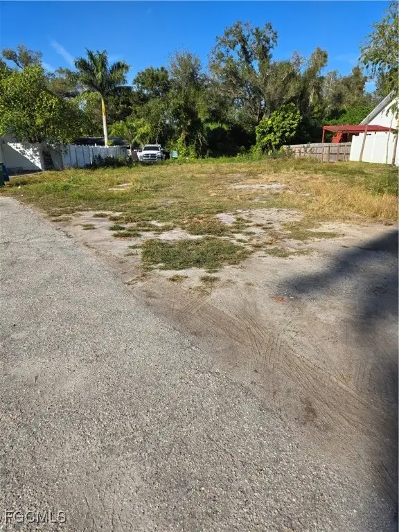 1311 Laurel Drive, North Fort Myers, FL 33917 - Image #2
