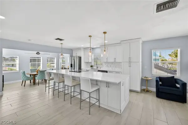 230 Donora Boulevard, Fort Myers Beach, FL 33931