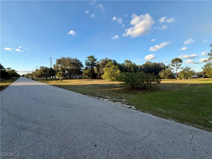 1049/1051 Meadow Road, Lehigh Acres, FL 33973 - Image #3