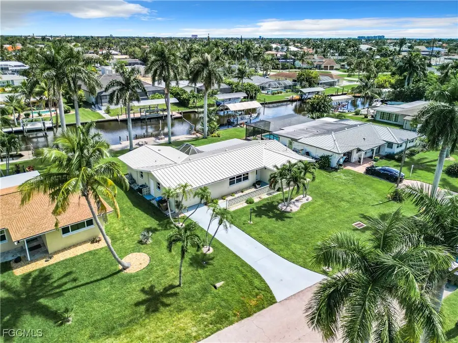 5249 Sunset Court, Cape Coral, FL 33904 - Image #2