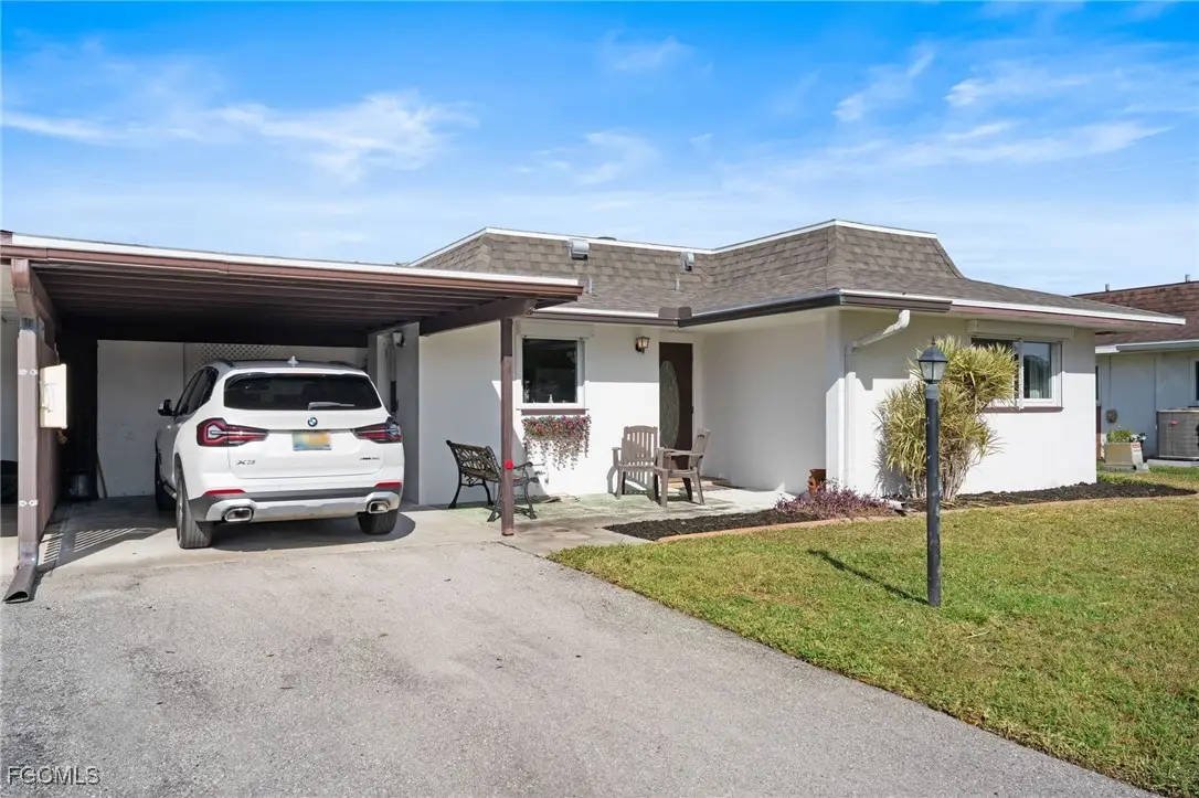 854 Pangola Drive, North Fort Myers, FL 33903 - Image #1