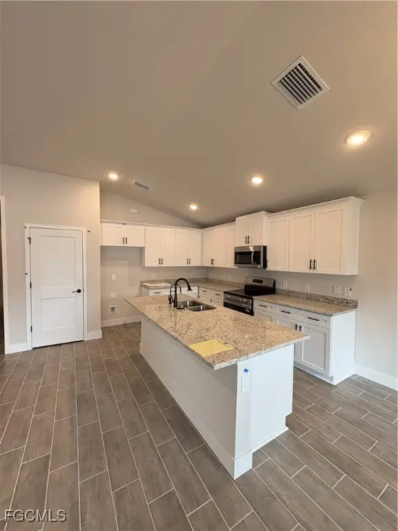 2605 NE 1st Place, Cape Coral, FL 33909 - Image #2