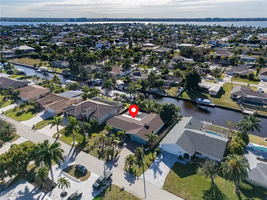 826 Monticello Court, Cape Coral, FL 33904 - Image #2