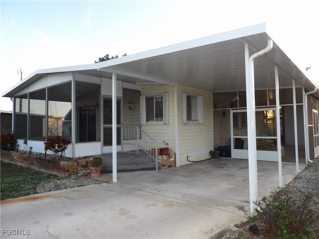 250 Shrub Lane N, North Fort Myers, FL 33917 - Image #1