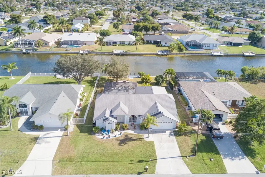 2121 SE 5th Court, Cape Coral, FL 33990 - Image #2