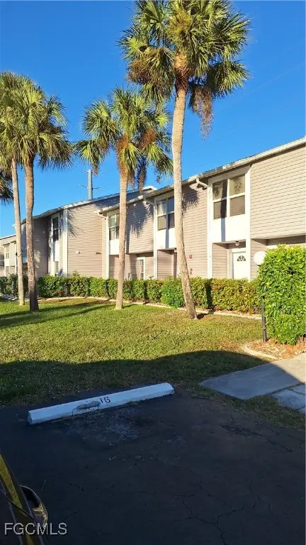 4641 SW Santa Barbara Place #15, Cape Coral, FL 33914