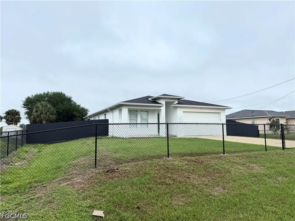 3006 40th Street Sw, Lehigh Acres, FL 33976 - #1