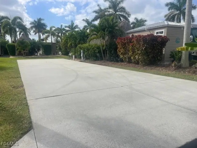 10316 Prairie Iris Trail, Fort Myers, FL 33905 - Image #3