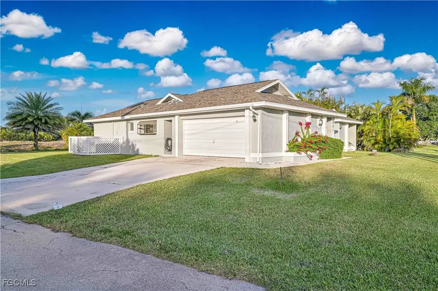 801 SE 41st Street, Cape Coral, FL 33904 - Image #2