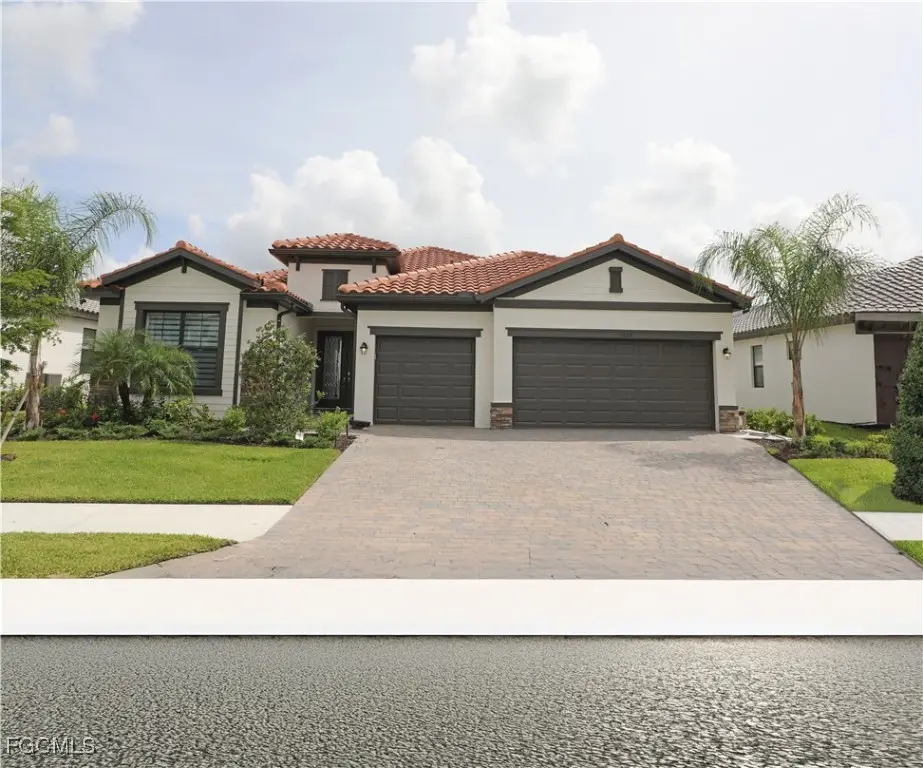 11888 Hickory Estate Circle, Fort Myers, FL 33913 - Image #1