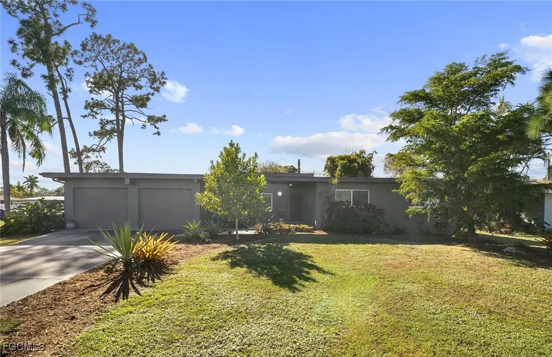 2372 Woodland Terrace, Fort Myers, FL 33907 - #1