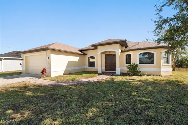 2011 NW 9th Place, Cape Coral, FL 33993