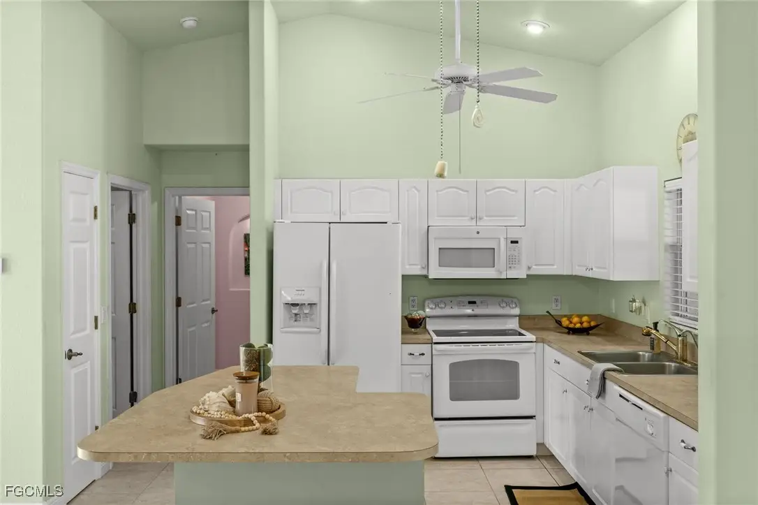 221 NE 14th Terrace, Cape Coral, FL 33909 - Image #1