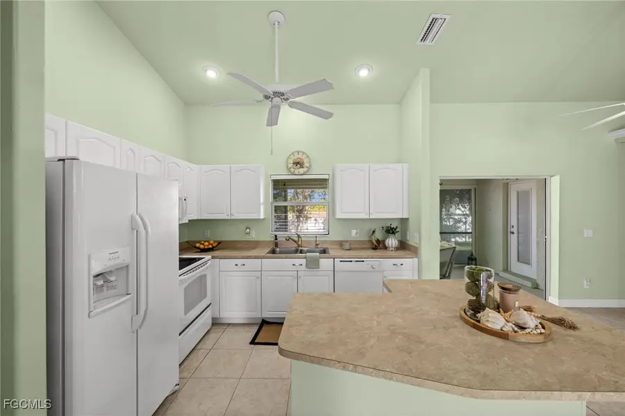 221 NE 14th Terrace, Cape Coral, FL 33909 - Image #3