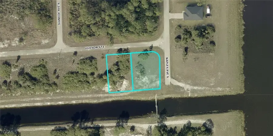 1252 Hudson Street E, Lehigh Acres, FL 33974 - Image #3
