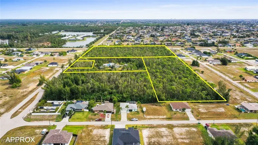 3926 Kismet Parkway W, Cape Coral, FL 33993 - Image #2