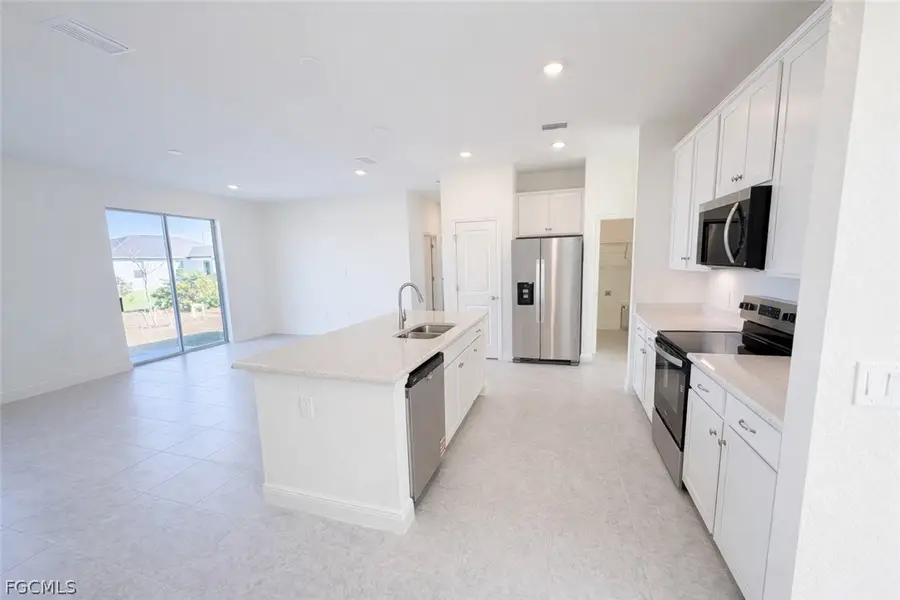 3529 NW 41st Place, Cape Coral, FL 33993 - #3