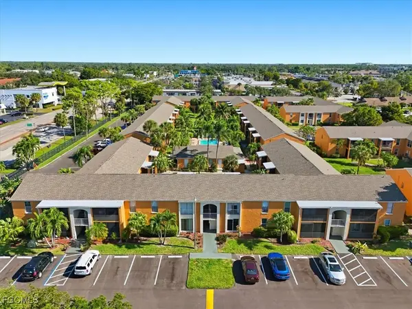 12660 Kenwood Lane #B, Fort Myers, FL 33907