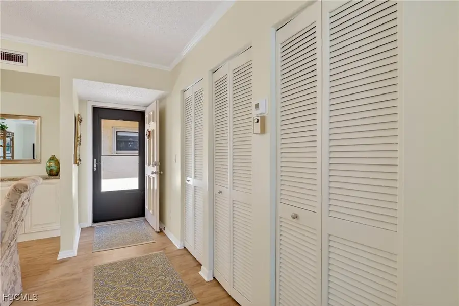 12501 Mcgregor Boulevard #28, Fort Myers, FL 33919 - Image #2