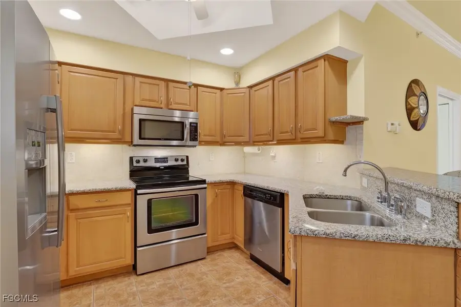 12515 Mcgregor Boulevard #103, Fort Myers, FL 33919 - Image #2