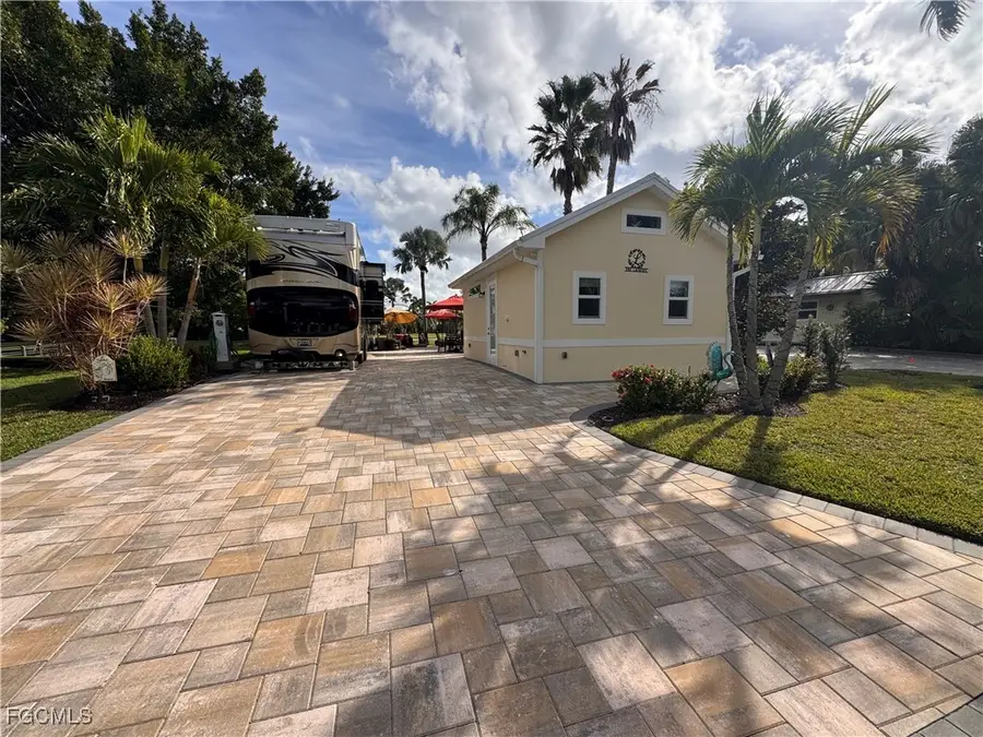 Lot 23 3020 W Riverbend Resort Boulevard, Labelle, FL 33935 - Image #3