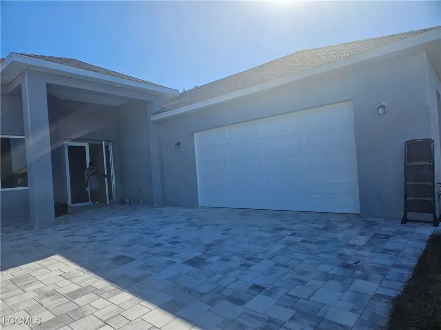 2813 NE 6th Avenue, Cape Coral, FL 33909 - #3