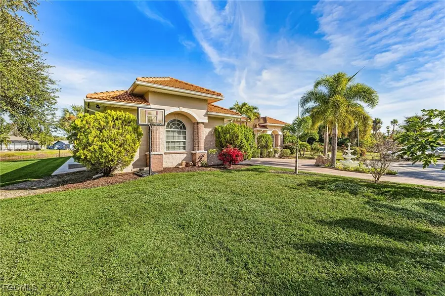 6451 River Club Court, North Fort Myers, FL 33917 - #2