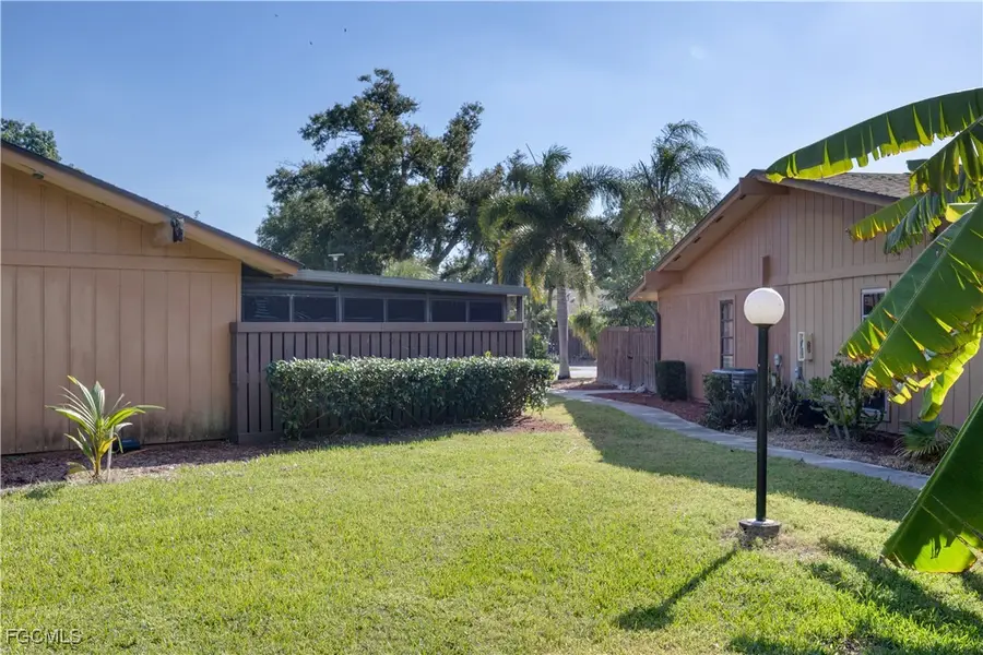 17301 Timber Oak Lane, Fort Myers, FL 33908 - Image #2