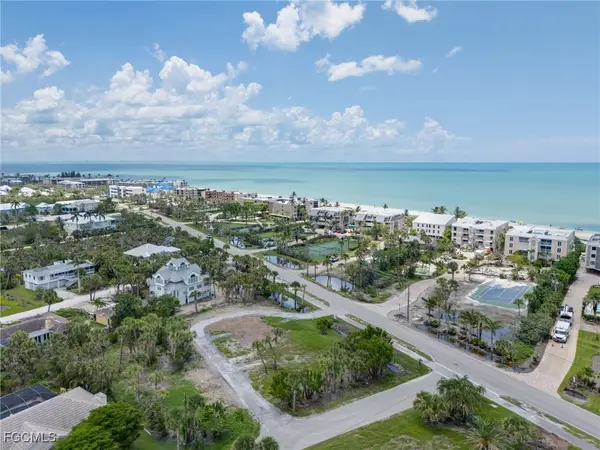 2950 W Gulf Drive, Sanibel, FL 33957