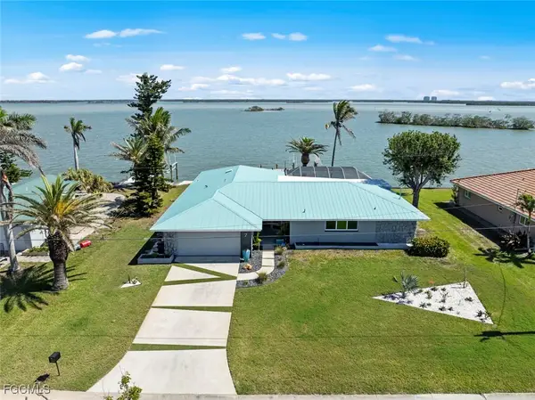 7 Bayview Boulevard, Fort Myers Beach, FL 33931