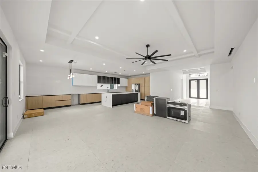 325 NE 15th Terrace, Cape Coral, FL 33909 - Image #3