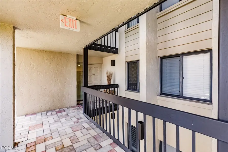 4210 Steamboat Bend #405, Fort Myers, FL 33919 - Image #2