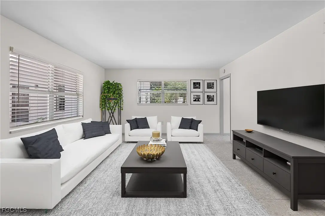 780 10th Avenue S #4, Naples, FL 34102 - Image #1