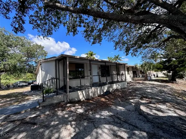 5219 Treetops Drive #I, Naples, FL 34113