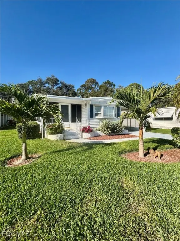 341 Shrub Lane S, North Fort Myers, FL 33917 - Image #2