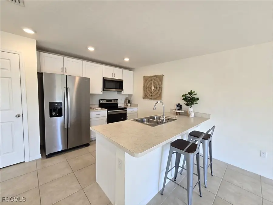 1814 NE 40th Lane, Cape Coral, FL 33909 - Image #3