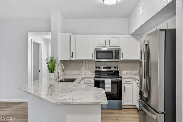 15585 Ocean Walk Circle #215, Fort Myers, FL 33908