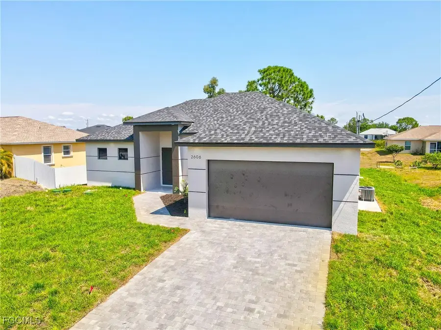 2606 25th Street Sw, Lehigh Acres, FL 33976 - Image #2