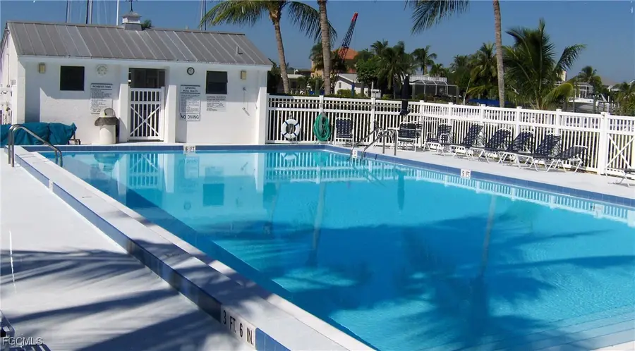 18038 San Carlos Boulevard #116, Fort Myers Beach, FL 33931 - Image #3