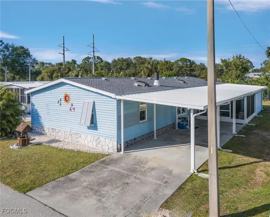 227 Shrub Lane N, North Fort Myers, FL 33917 - Image #2