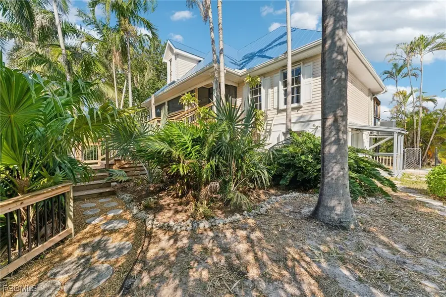 4290 Sunshine Boulevard, Saint James City, FL 33956 - Image #3