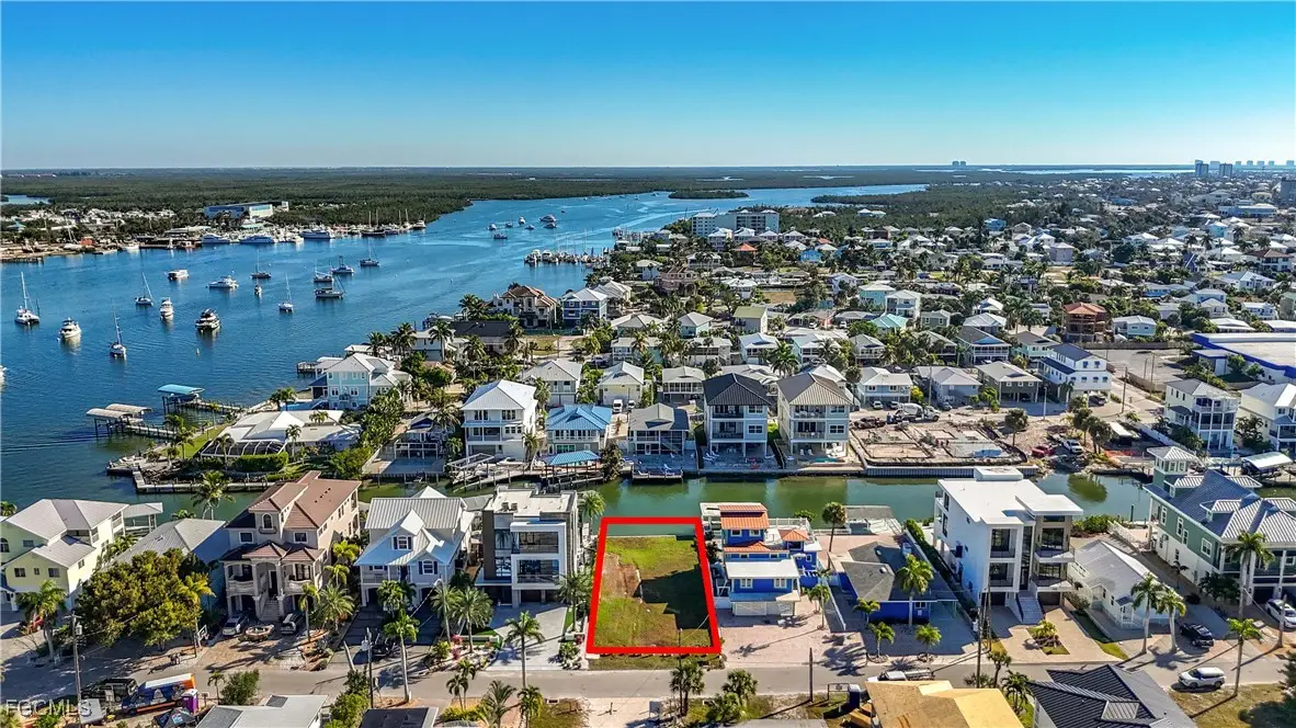 441 Palermo Circle, Fort Myers Beach, FL 33931 - Image #1
