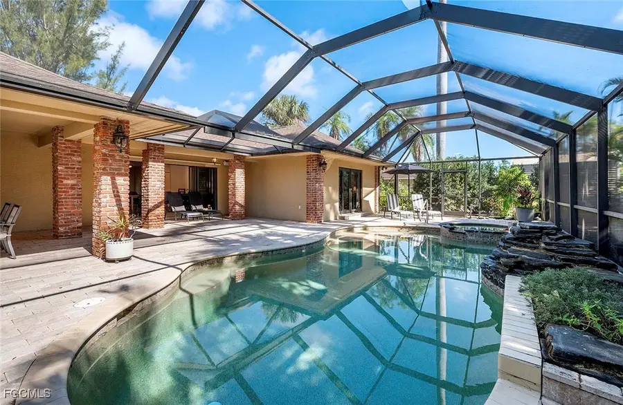 5657 Shaddelee Lane W, Fort Myers, FL 33919 - Image #2