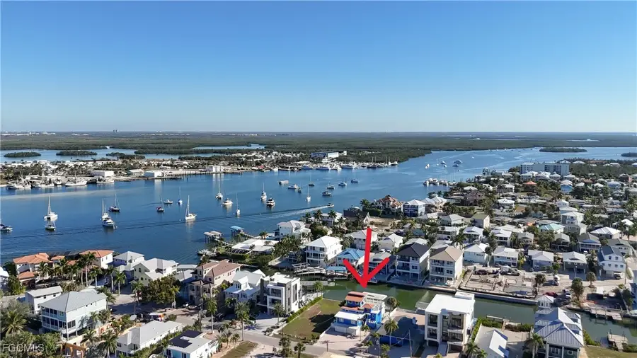 447 Palermo Circle, Fort Myers Beach, FL 33931 - Image #2