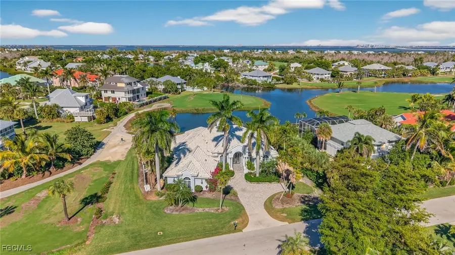 9008 Mockingbird Drive, Sanibel, FL 33957 - Image #3